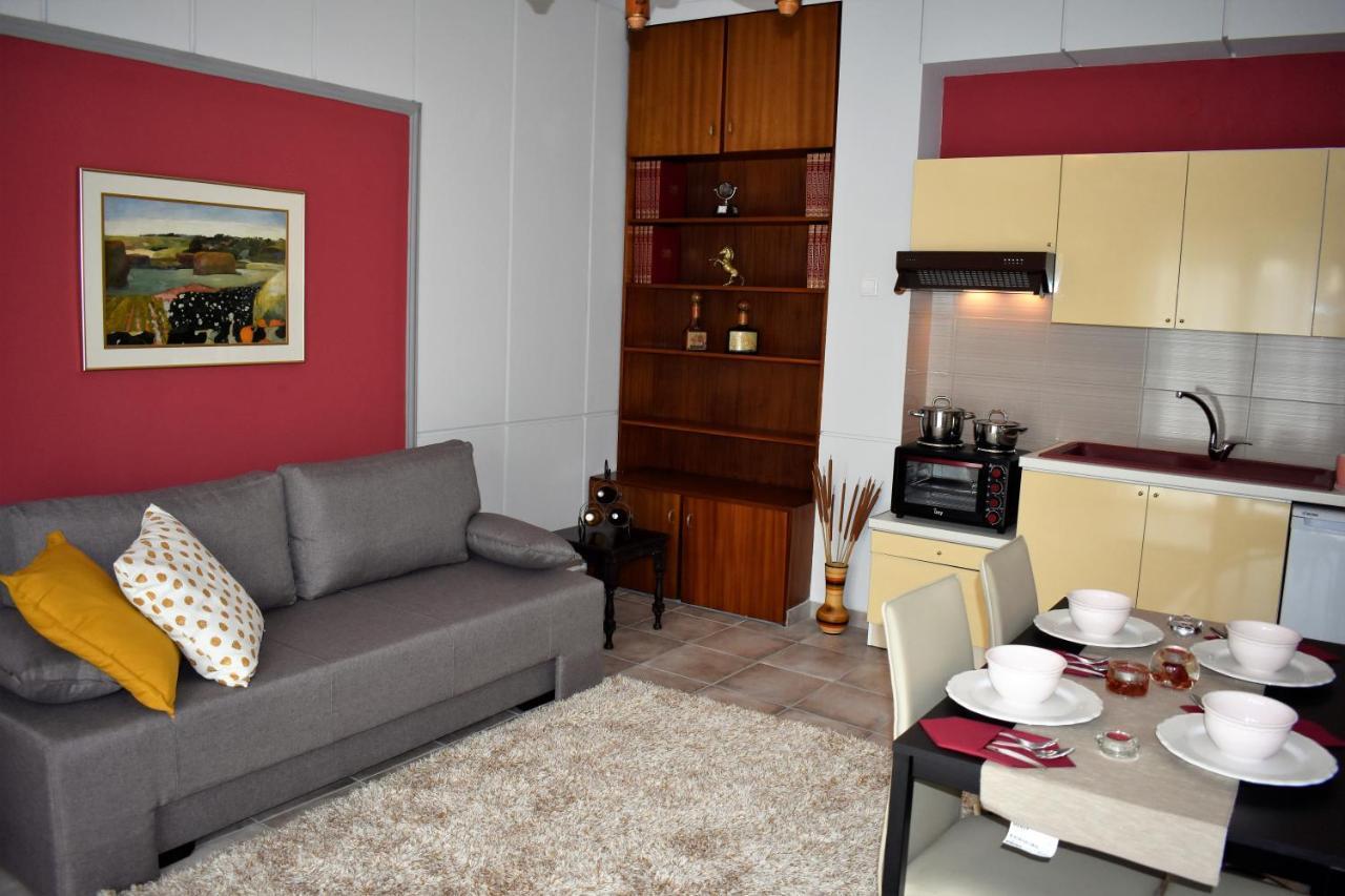 קומוטיני Cozy Apartments מראה חיצוני תמונה